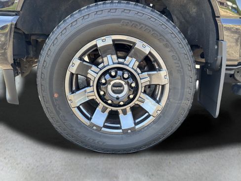 Used 2023 Ford F250 Lariat w/ Sport Appearance Package AWD/4WD image 24