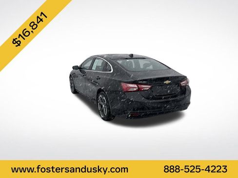 Used 2022 Chevrolet Malibu LT FWD image 2