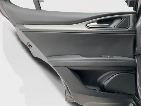 New 2026 Alfa Romeo Stelvio Sprint w/ Convenience Package AWD/4WD image 29