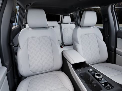 New 2026 Jeep Cherokee Overland image 16