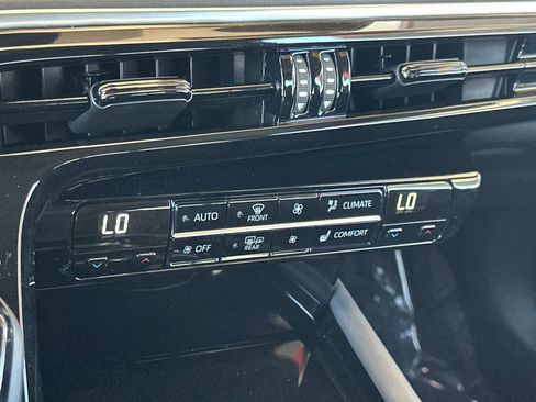 Certified 2023 Toyota Mirai w/ Advanced Technology Package RWD image 23