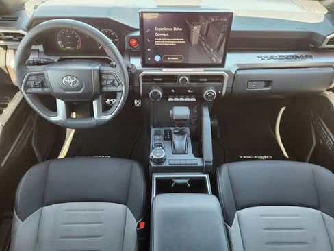 Certified 2025 Toyota Tacoma TRD Sport image 27