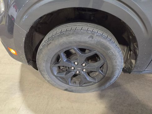 Used 2022 Ford Maverick XLT w/ Equipment Group 300A Standard AWD/4WD image 3