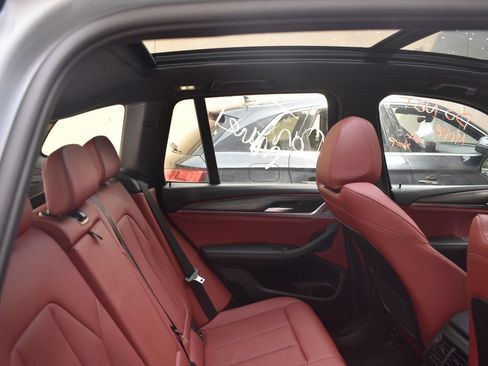 Used 2024 BMW X3 sDrive30i w/ M Sport Package RWD image 23