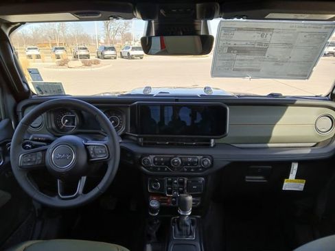 New 2026 Jeep Gladiator Mojave AWD/4WD image 28