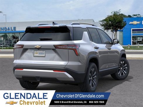 New 2026 Chevrolet Equinox LT w/ LPO, Floor Liner Package image 4