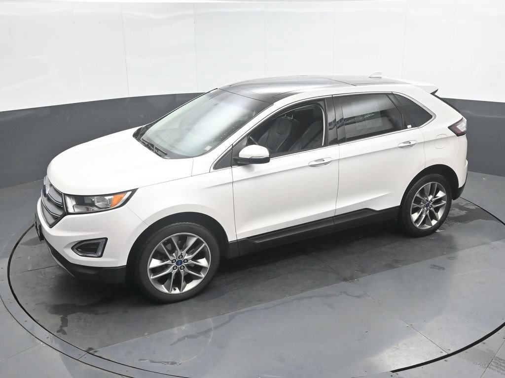 Used 2016 Ford Edge Titanium w/ Equipment Group 301A AWD/4WD image 36