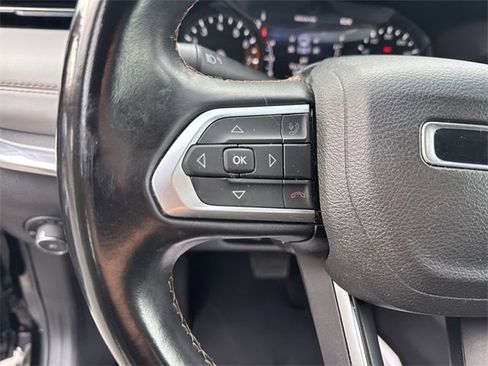 Used 2022 Jeep Compass Limited image 19