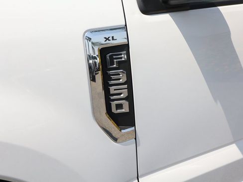 Used 2020 Ford F350 XL w/ Power Equipment Group RWD image 52