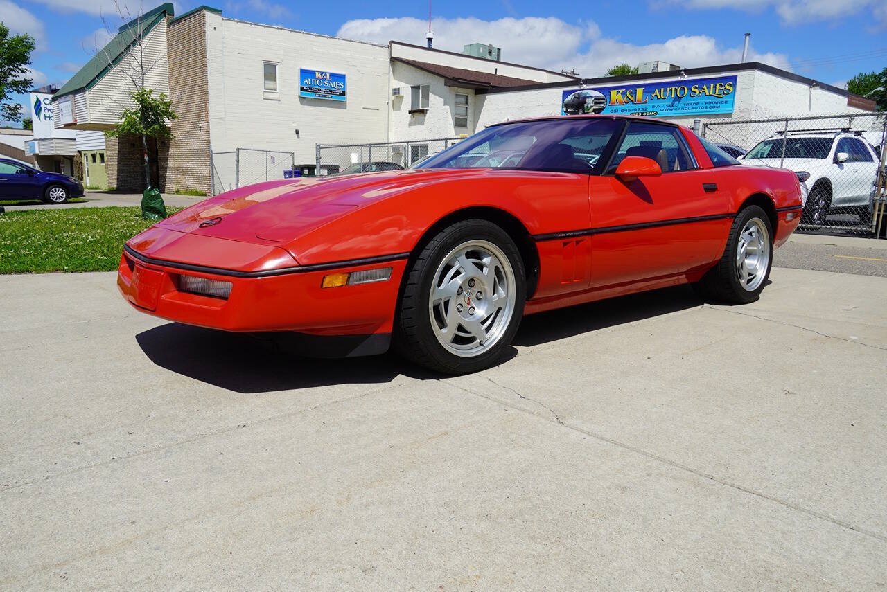 Used 1990 Chevrolet Corvette ZR-1 RWD image 9