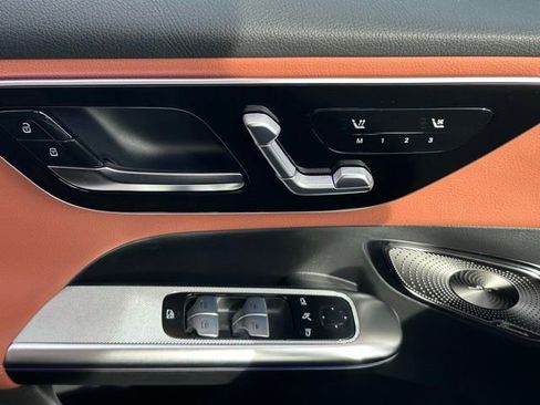 New 2026 Mercedes-Benz GLC 300 4MATIC image 23