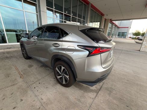Used 2018 Lexus NX 300 FWD w/ Premium Package image 7