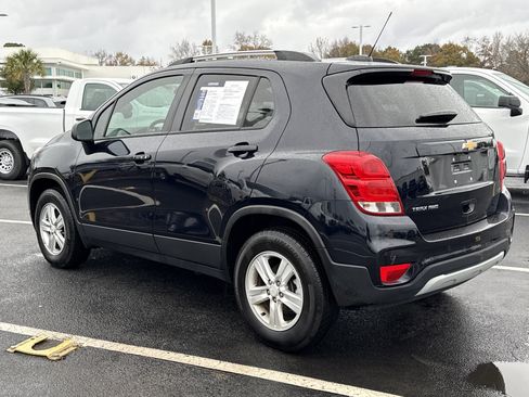 Certified 2022 Chevrolet Trax LT w/ Premium Seat Package image 23