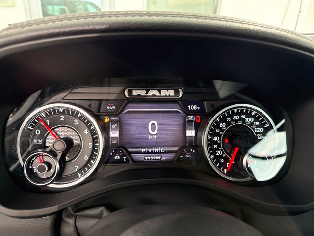 Used 2022 RAM 1500 Laramie AWD/4WD image 24
