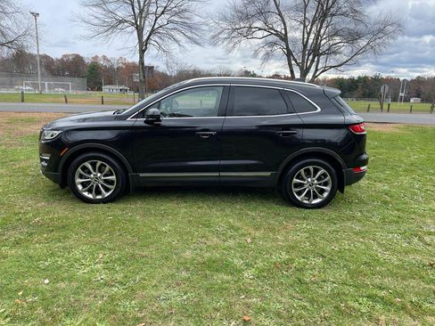 Used 2019 Lincoln MKC Select w/ Select Plus Package image 31