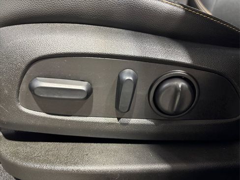 Used 2021 GMC Terrain SLT w/ Elevation Edition image 37