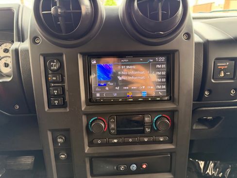 Used 2007 HUMMER H2 SUT image 15