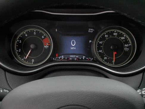 Certified 2023 Jeep Cherokee Altitude Lux image 21