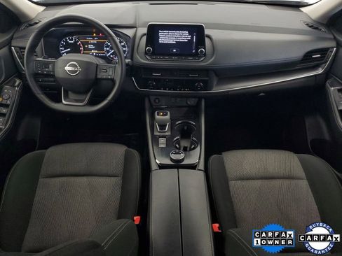 Used 2025 Nissan Rogue SV image 14