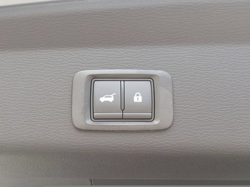 New 2026 Mitsubishi Outlander SEL FWD image 14
