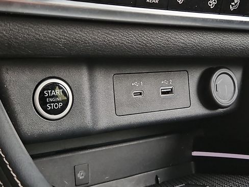 Certified 2023 Nissan Rogue Platinum w/ Platinum Premium Package image 23