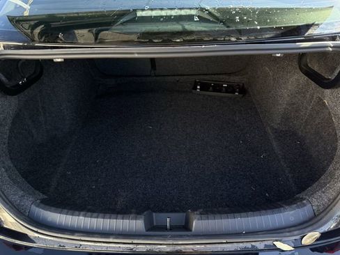 Used 2025 Volkswagen Jetta SE FWD image 27