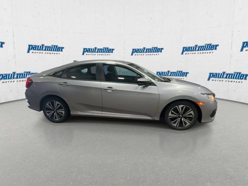 Used 2016 Honda Civic EX-T image 13