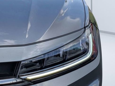 Certified 2026 Volkswagen Jetta SE FWD image 8