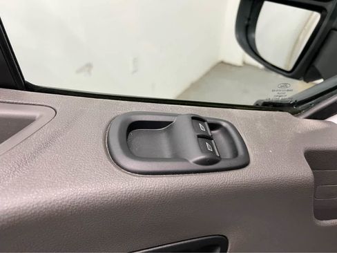 Used 2020 Ford Transit 350 XL image 18