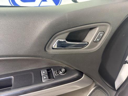 Used 2022 Chevrolet Colorado LT w/ Fleet Safety Package RWD image 14