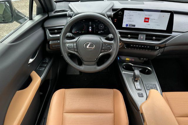 Used 2026 Lexus UX 300h FWD w/ Accessory Package (Z2) image 17