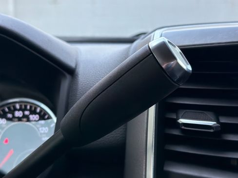 Used 2019 RAM 2500 Big Horn AWD/4WD image 18