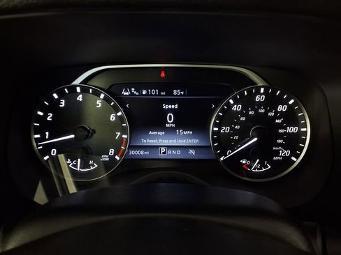Used 2024 Nissan Frontier SV w/ Technology Package RWD image 17
