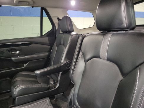 Used 2023 Honda Pilot EX-L image 10