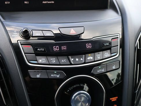 Used 2024 Acura RDX SH-AWD image 22