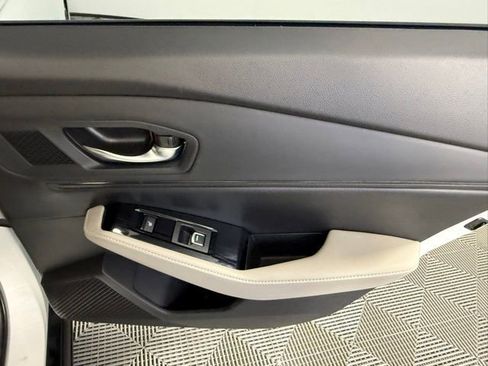 Used 2023 Honda Accord Touring image 39