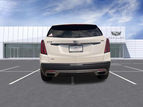 New 2026 Cadillac XT5 Premium Luxury w/ LPO, ONYX Package AWD/4WD image 7