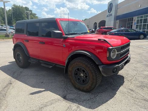 Used 2024 Ford Bronco Black Diamond AWD/4WD image 3
