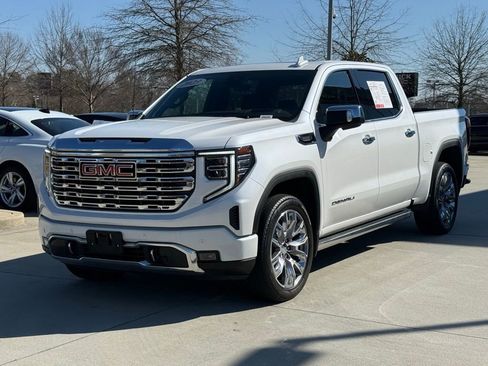Used 2023 GMC Sierra 1500 Denali w/ Denali Reserve Package image 10