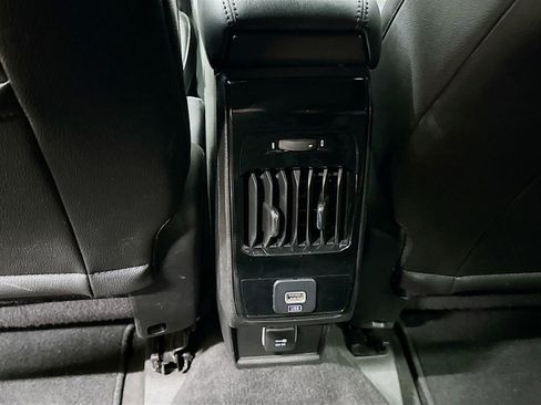 Used 2024 Jeep Compass Latitude image 26