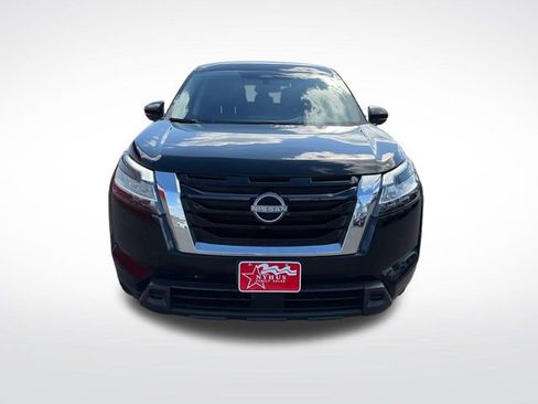 Used 2022 Nissan Pathfinder S AWD/4WD image 2