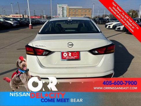 New 2025 Nissan Altima 2.5 SV image 4