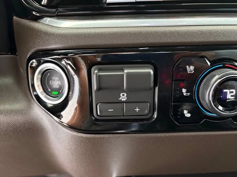 Used 2026 Chevrolet Silverado 1500 LTZ w/ LTZ Convenience Package II AWD/4WD image 11