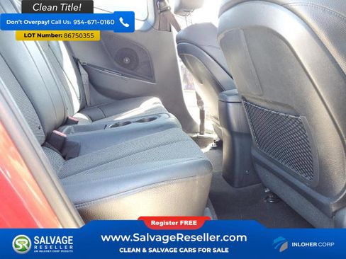 Used 2016 Hyundai Veloster w/ Option Group 02 FWD image 13