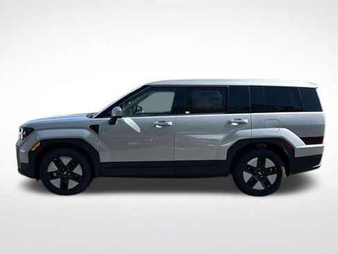 New 2026 Hyundai Santa Fe SE image 2