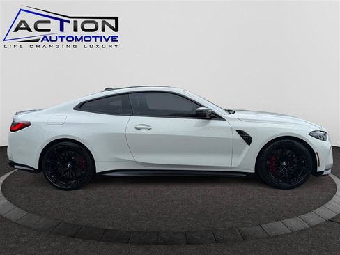 Used 2021 BMW M4 Coupe w/ M Carbon Exterior Package RWD image 9