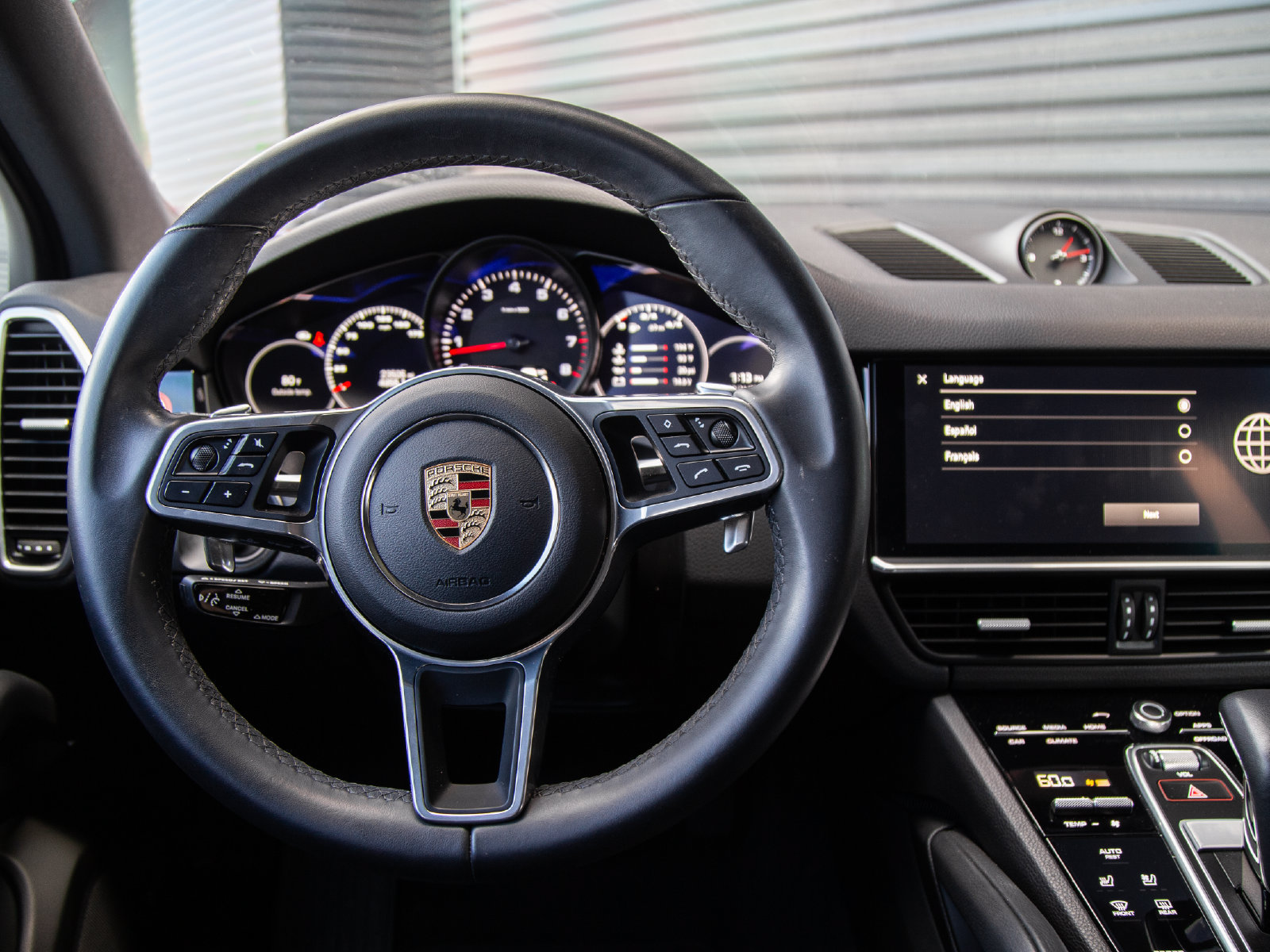 Certified 2023 Porsche Cayenne AWD/4WD image 16