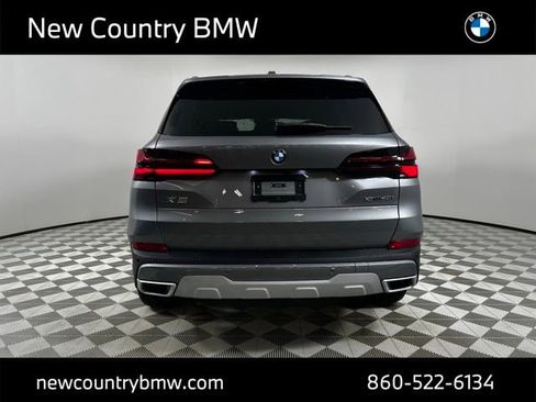 New 2026 BMW X5 xDrive40i w/ Climate Comfort Package image 6