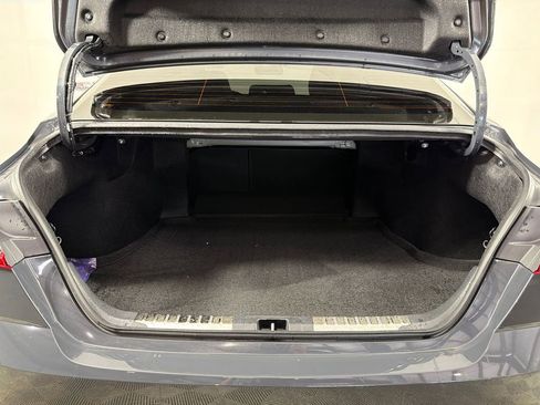 Used 2025 Toyota Camry XLE FWD image 19
