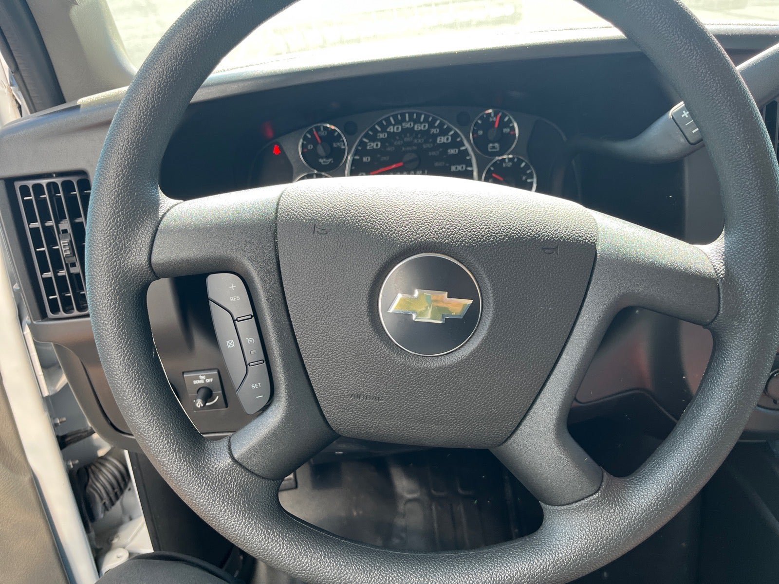 New 2024 Chevrolet Express 3500 w/ Power Convenience Package RWD image 21